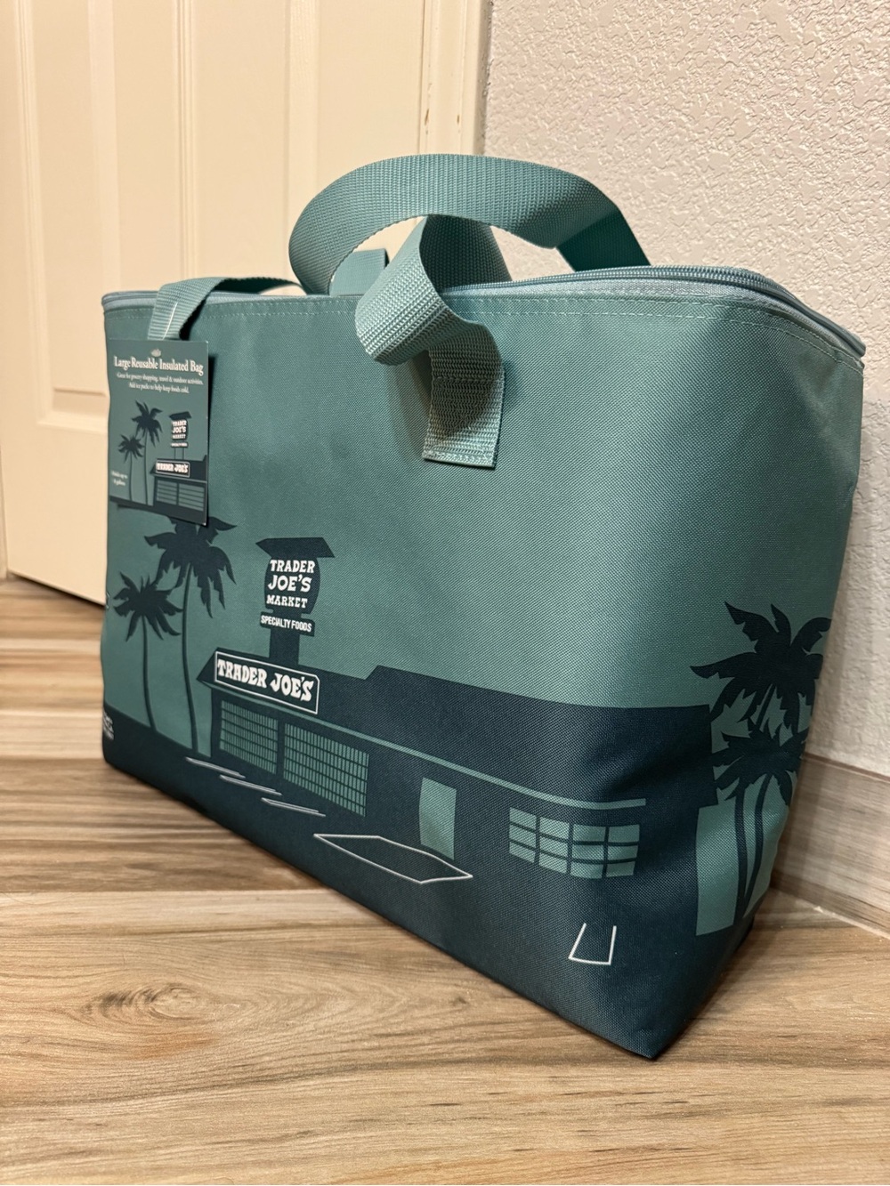 Trader Joe's Teal Insulated Grocery Tote - Picture 1 of 5